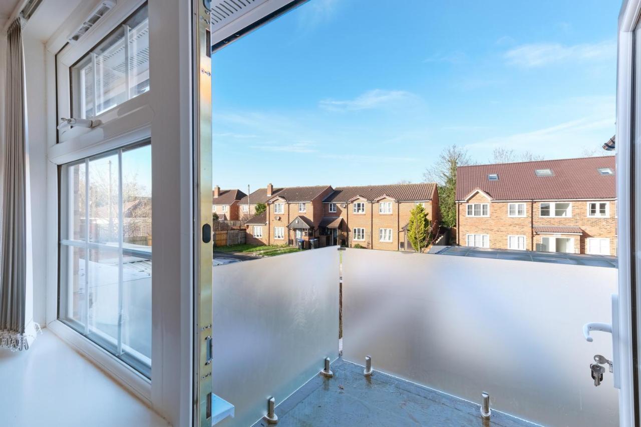 Pinewood Studios, Iver Slough Heathrow 1 & 2 Bedroom Apartments With Parking By Arista Living מראה חיצוני תמונה